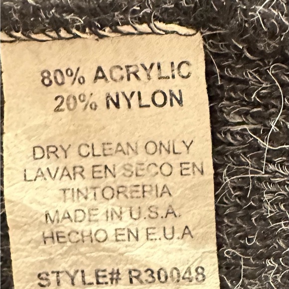 Elegant Gray Sleeveless Turtleneck Dress - Picture 7 of 8